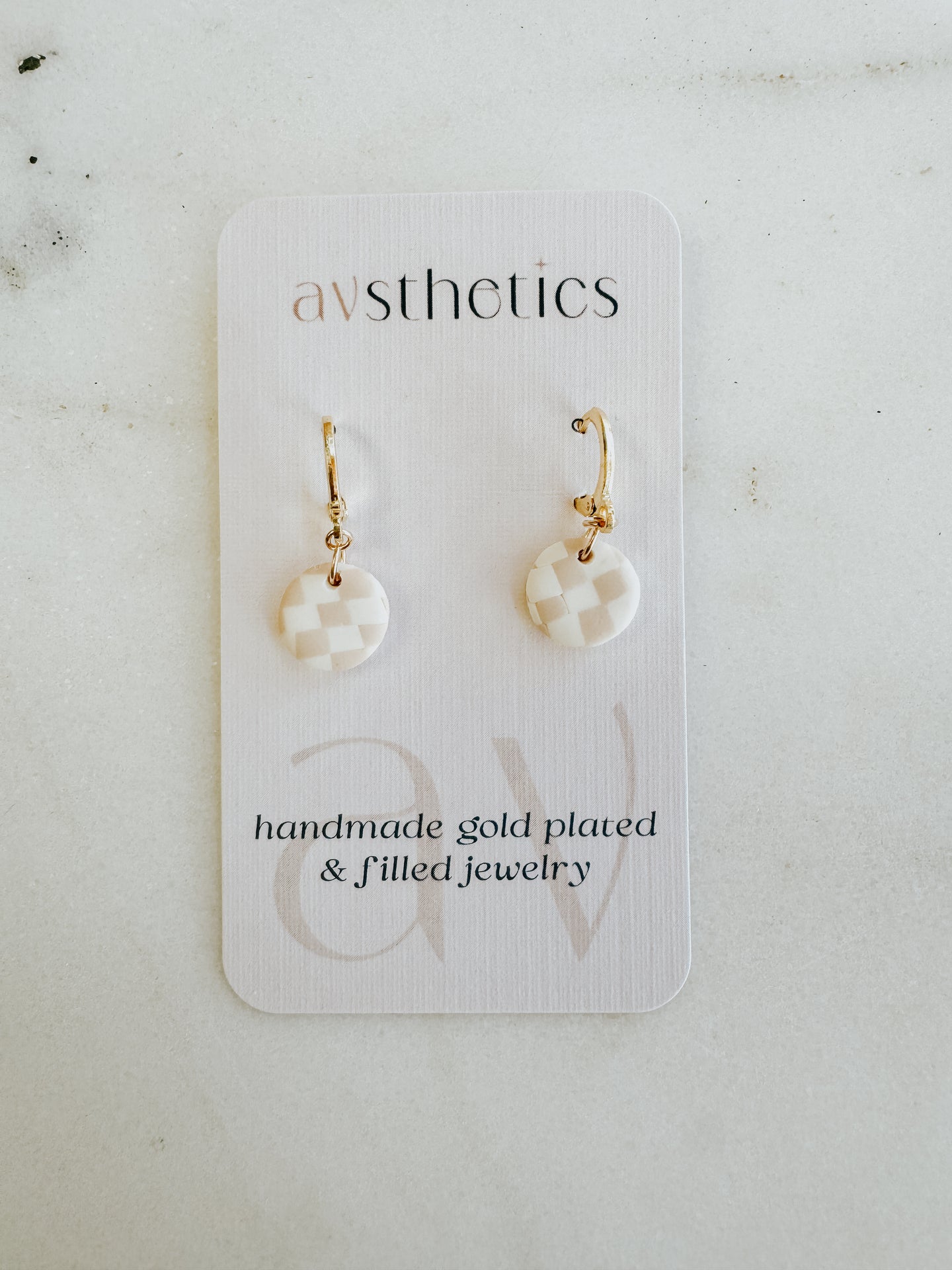 Checkered Huggies - Round